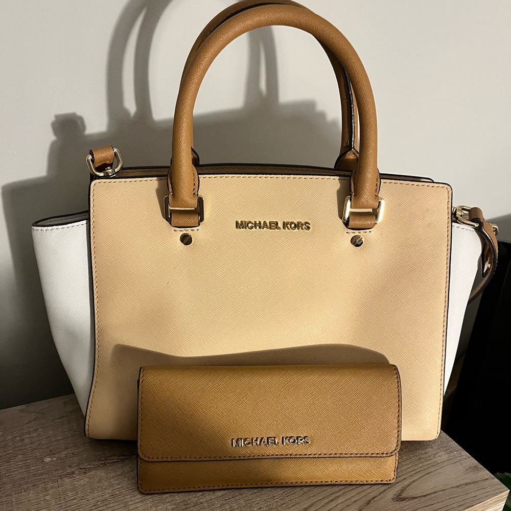 MK Purse with wallet
